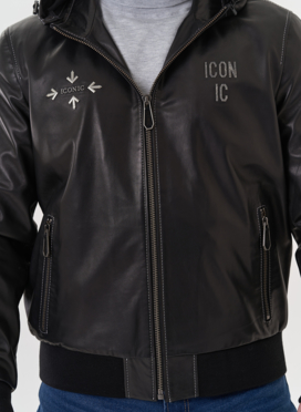 Мужская кожаная куртка 