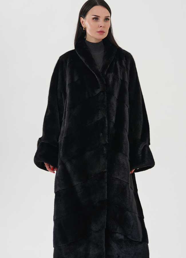 Черная шуба из скандинавской норки модель № 24968 универмаг малина