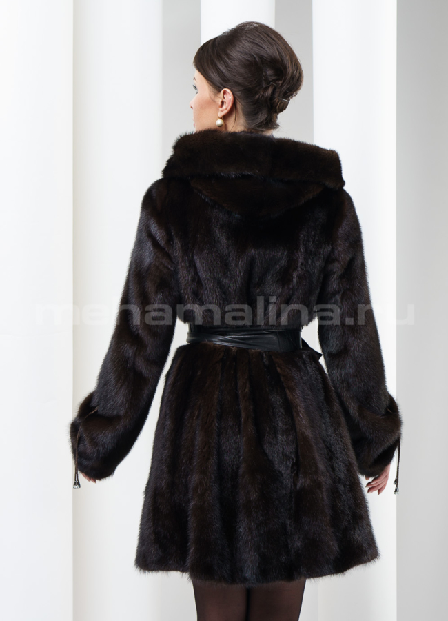 Шуба норка с капюшоном, балетка модель № S-136 в рассрочку Шуба норка с капюшоном, балетка модель № S-136 в рассрочку