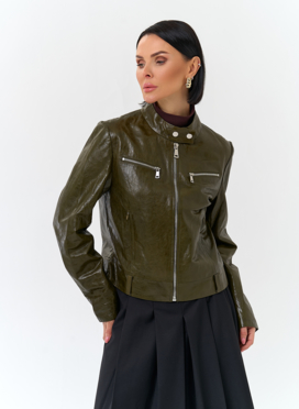 Женская куртка из натуральной кожи зеленого цвета