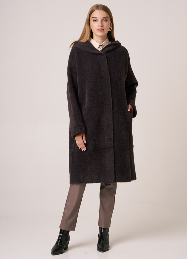 Пальто прямое с капюшоном модель № 9833 меха малина