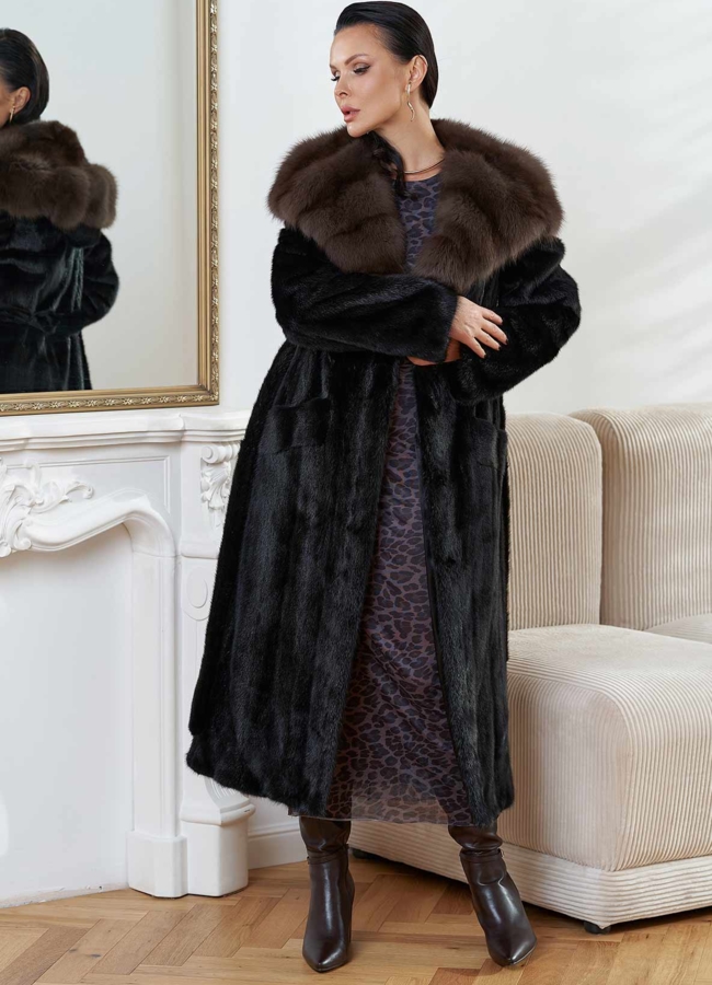 Шуба из норки с капюшоном из меха куницы модель № 28023 в рассрочку