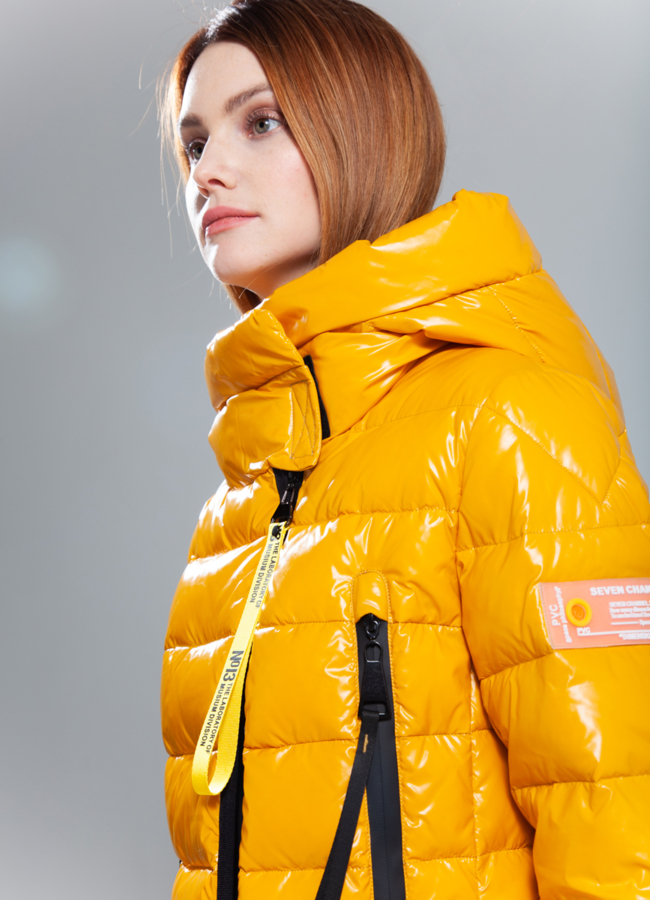 Пуховик женский модель № 501 универмаг малина