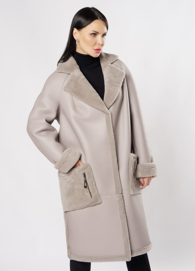Светлая дубленка с английским воротником модель № 10294 универмаг малина