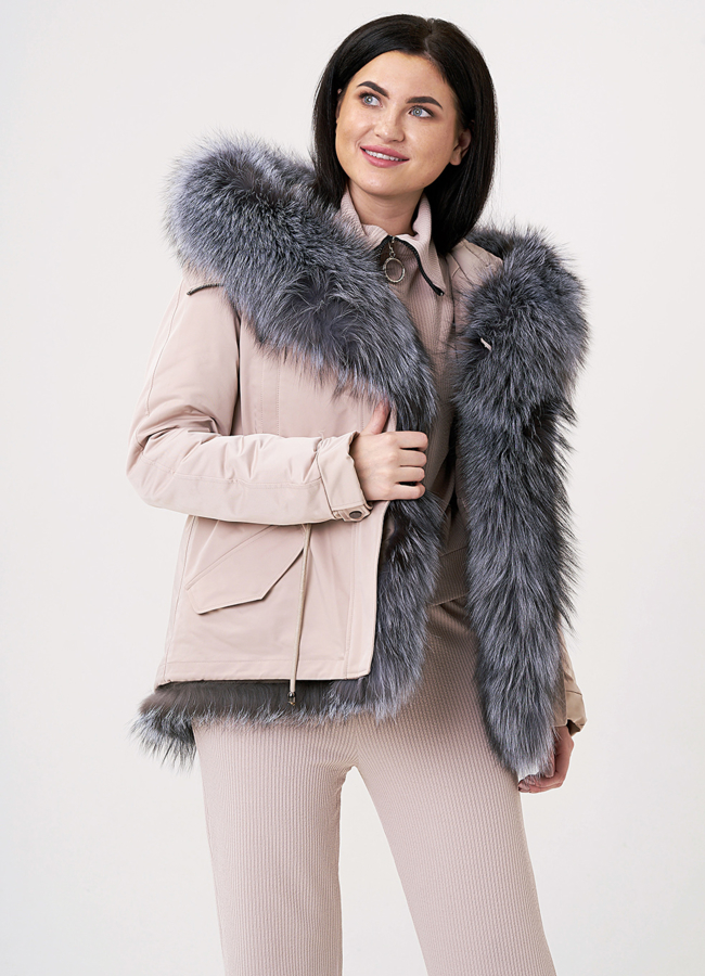 Укороченная парка с меховой отделкой из чернобурки модель № 19094 универмаг малина