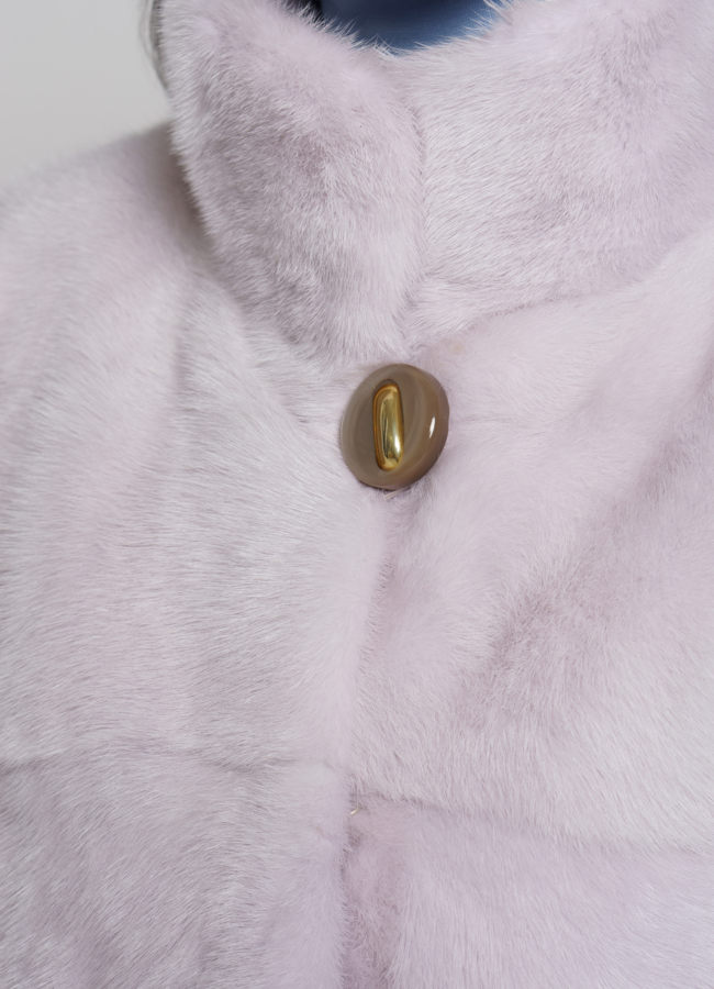 Норковая шуба с воротником стойкой в цвете пудра модель № 19613 универмаг малина