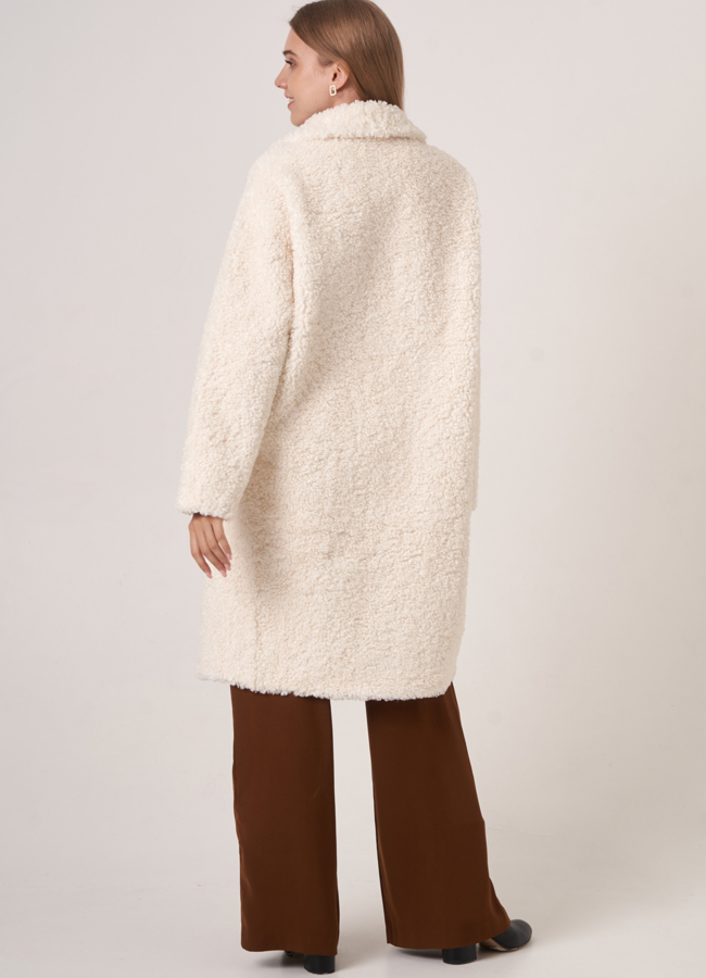 Светлая шуба из эко меха с английским воротником модель № 165 в кредит