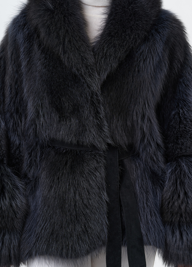 Куртка из меха енота модель № 29541 универмаг малина