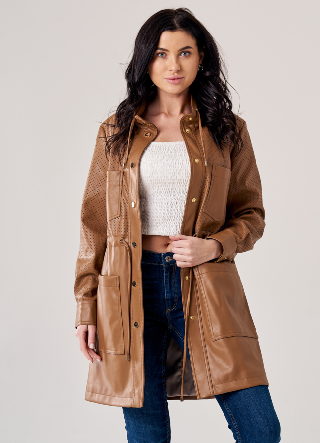 Плащ женский из эко кожи коричневого цвета модель № 20794 универмаг малина