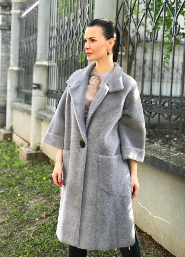 Пальто с английским воротником и накладными карманами модель № 1856 в кредит