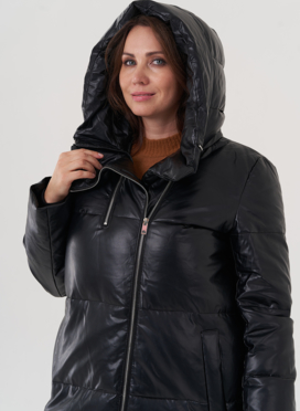Женский пуховик из эко кожи с капюшоном