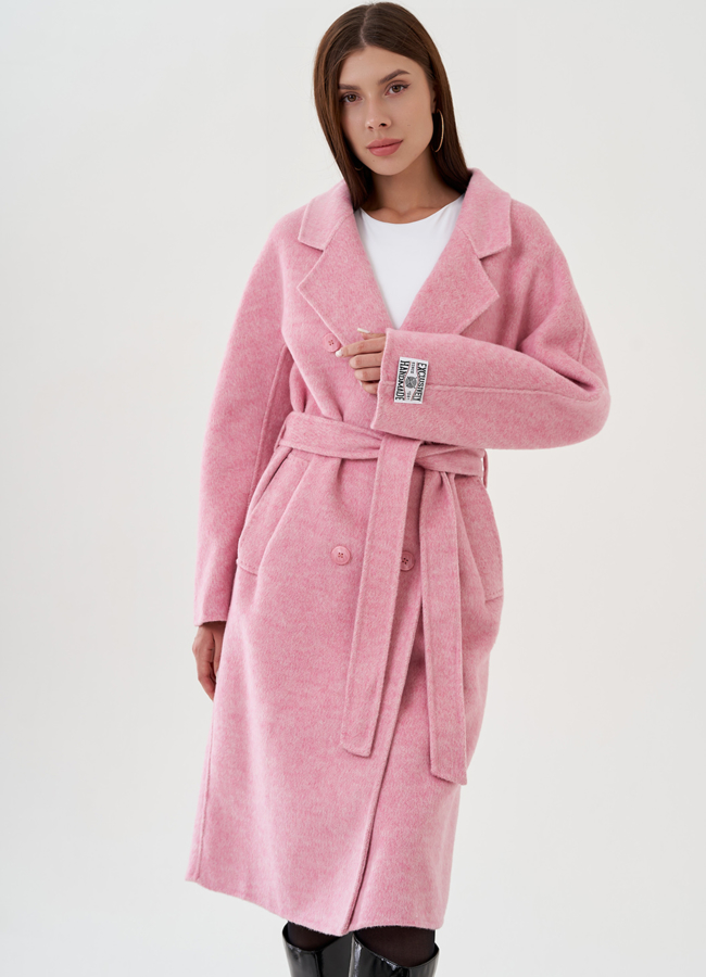 Пальто удлиненное в розовом цвете с поясом модель № 81424 меха малина Пальто удлиненное в розовом цвете с поясом модель № 81424 меха малина