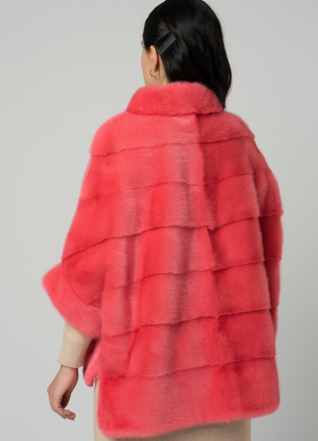 Короткая шуба на молнии розового цвета модель № 21914 в кредит