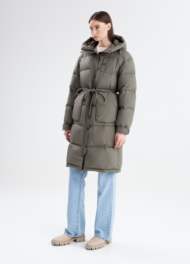 Женский пуховик в цвете хаки модель № 23339 в рассрочку