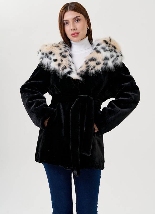 Женское полупальто из искусственного меха с капюшоном  модель № 23616 универмаг малина