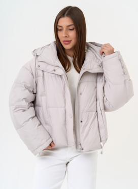 Женский короткий пуховик с капюшоном Женский короткий пуховик с капюшоном