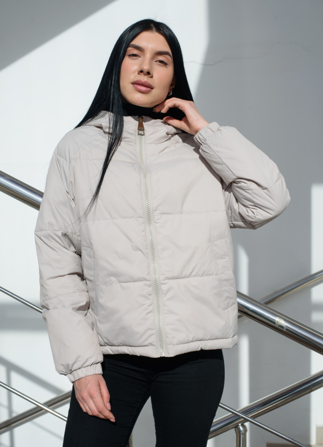 фото Женская куртка светло-бежевого цвета  модель № 22588