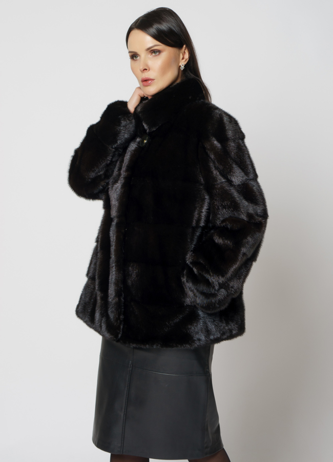 Укороченная норковая шуба с воротником стойкой модель № S-809 в кредит