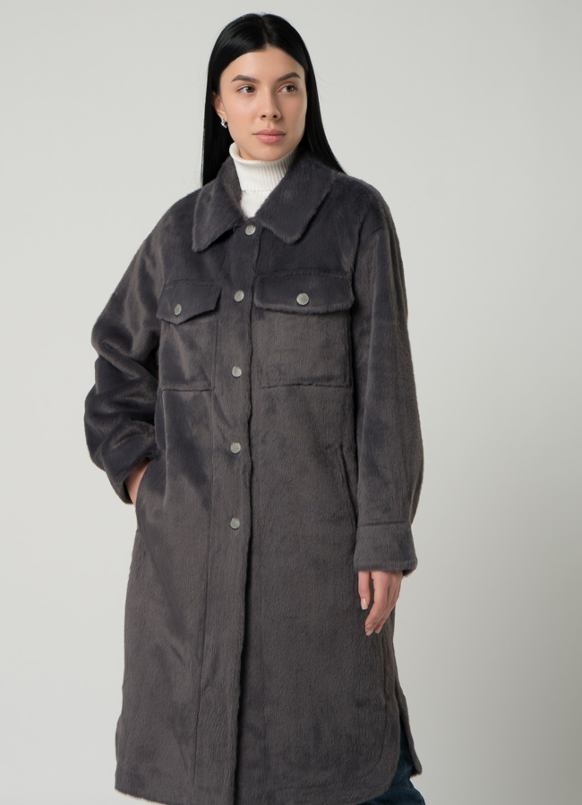 Женское пальто-рубашка темно-серого цвета модель № 22437 меха малина