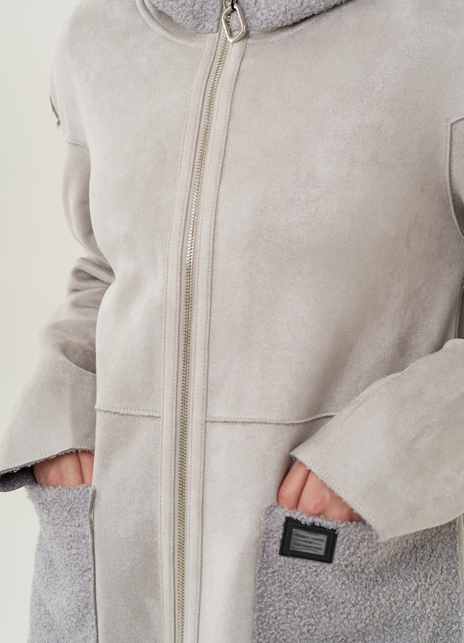 Женское двустороннее полупальто из эко замши светло-серого цвета модель № 22289 универмаг малина