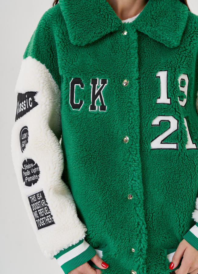 Женская куртка из искусственного меха  модель № 23418 универмаг малина