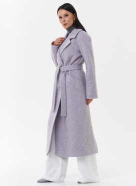 Женское пальто с английским воротником