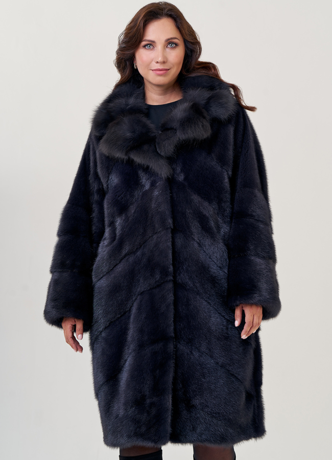 Удлиненная шуба из норки в цвете графит с отделкой из куницы модель № 23093 меха малина