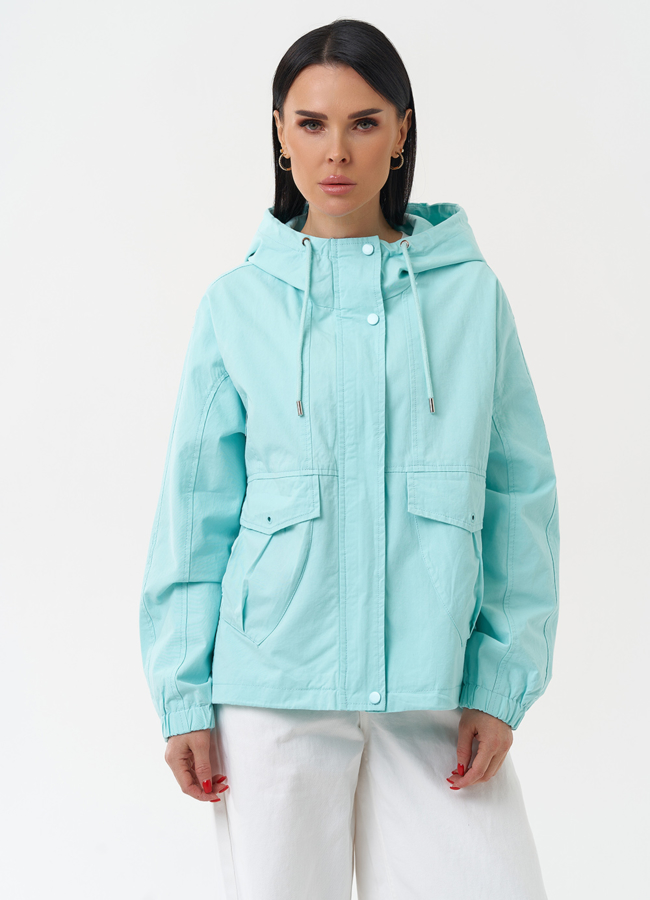 Ветровка женская голубого цвета с капюшоном модель № 30455 в кредит