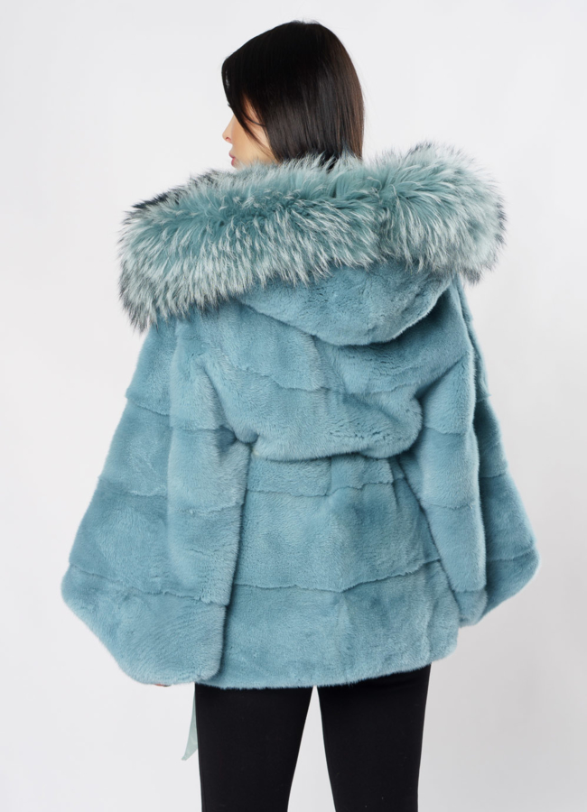 Укороченная норковая шуба с капюшоном светло-зеленого цвета модель № S-851 в кредит