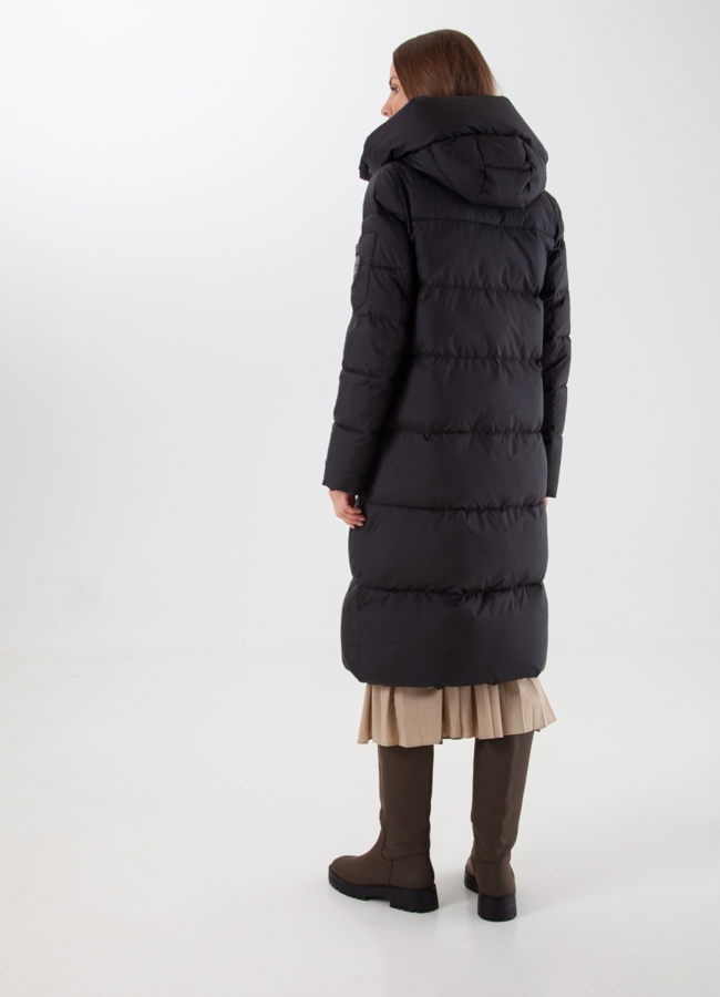 фото Пуховик женский черного цвета с капюшоном модель № 21093