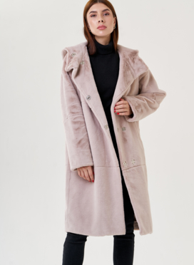 Пальто из искусственного меха