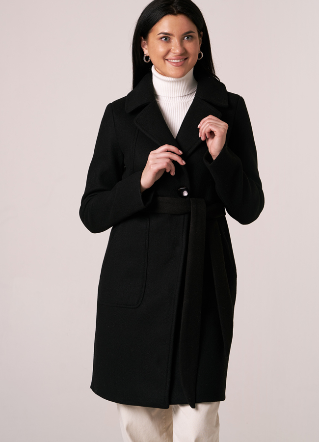 Пальто в черном цвете модель № 2118 меха малина