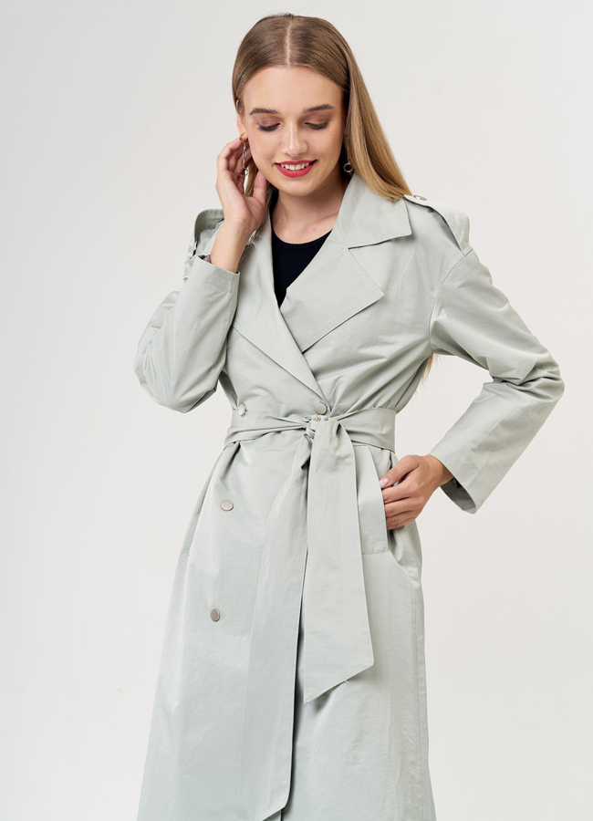 Классический двубортный тренч модель № 21260 меха малина