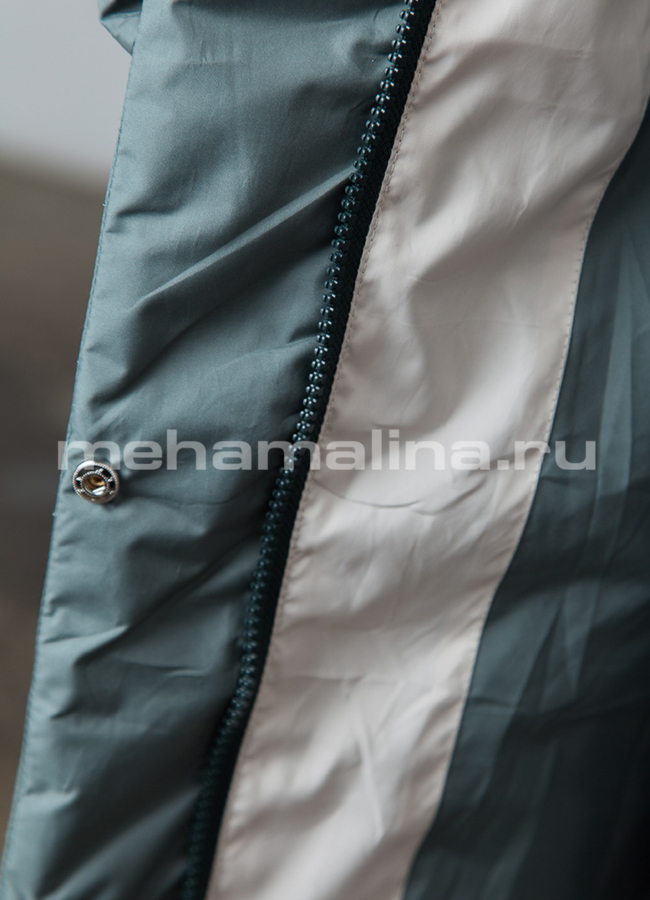 Куртка с капюшоном модель № PK-56 универмаг малина