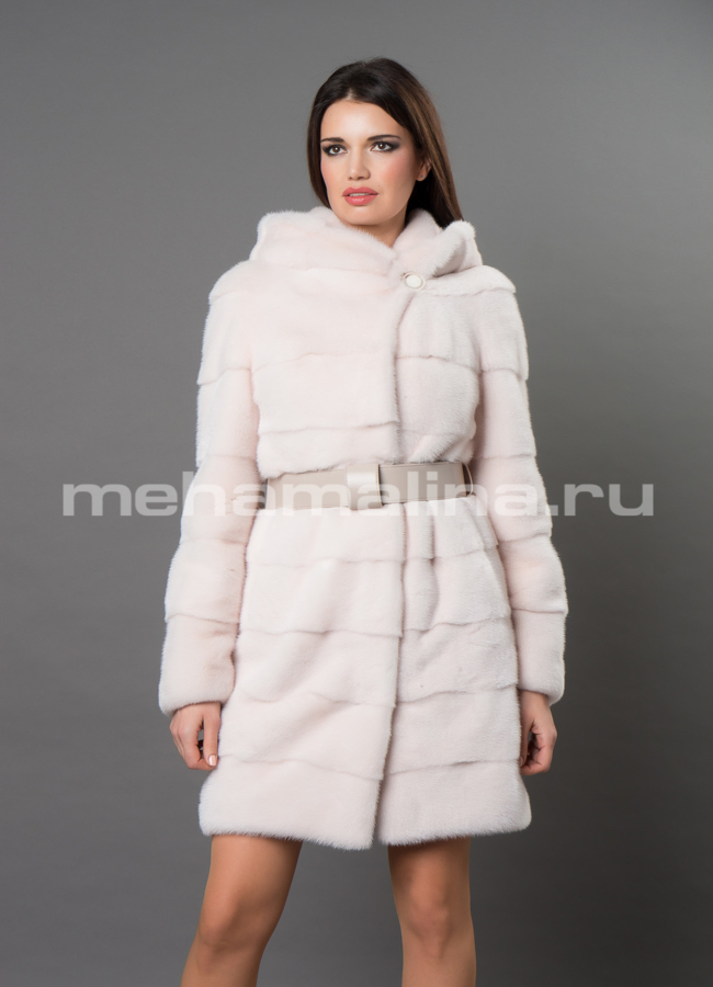 Белая норковая шуба модель № S-672 меха малина