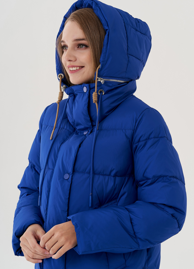 Пуховик женский с капюшоном  модель № 25032 универмаг малина