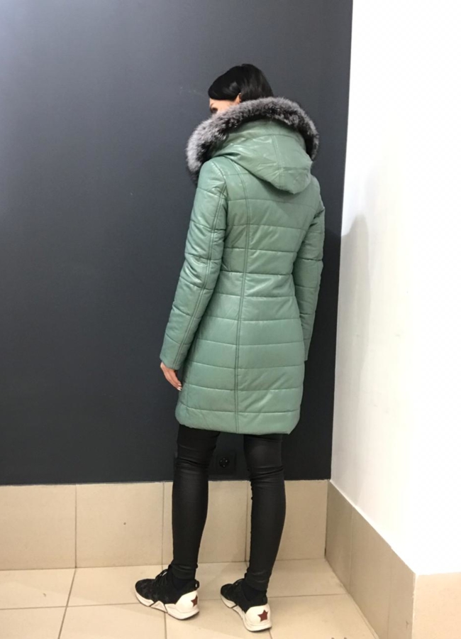 фото Пуховик из эко кожи с капюшоном модель № 8779