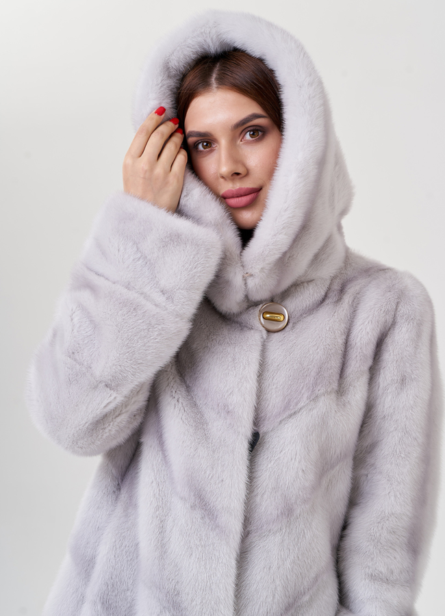 Куртка из норки с капюшоном модель № 79051 универмаг малина