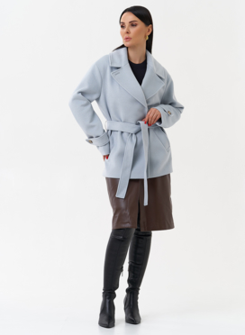 Укороченное пальто с поясом