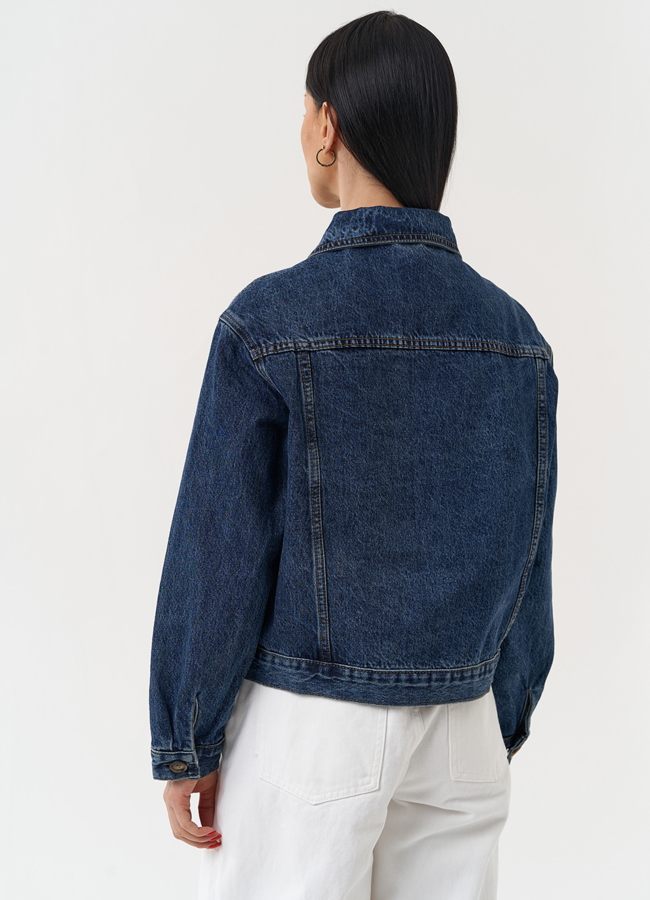 фото Женская джинсовая куртка синего цвета модель № 30412 фото Женская джинсовая куртка синего цвета модель № 30412