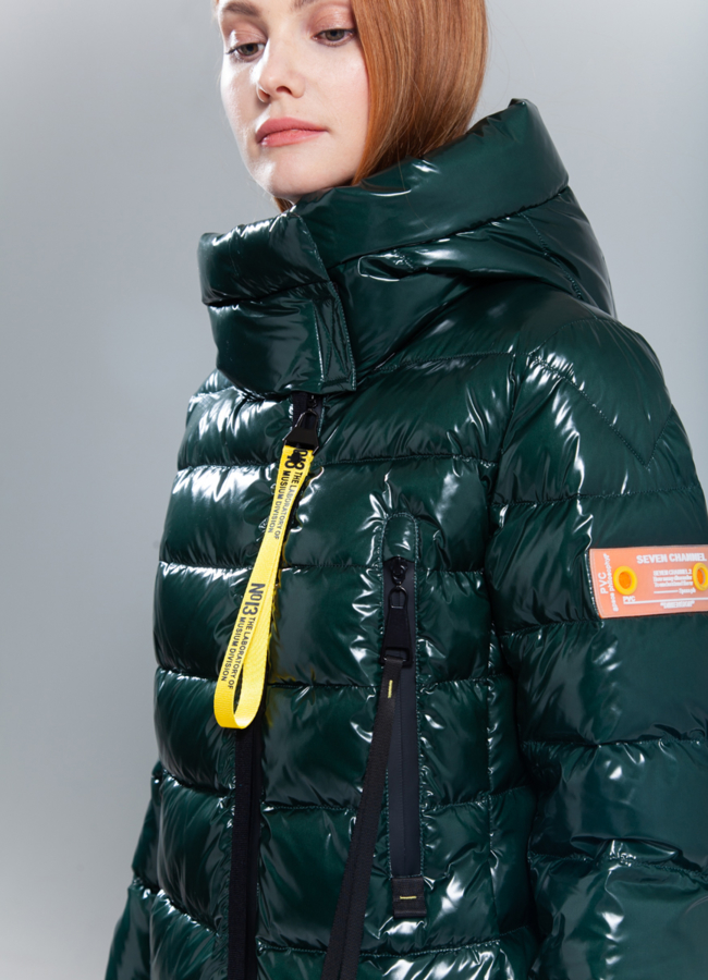 Пуховик женский модель № 501 универмаг малина