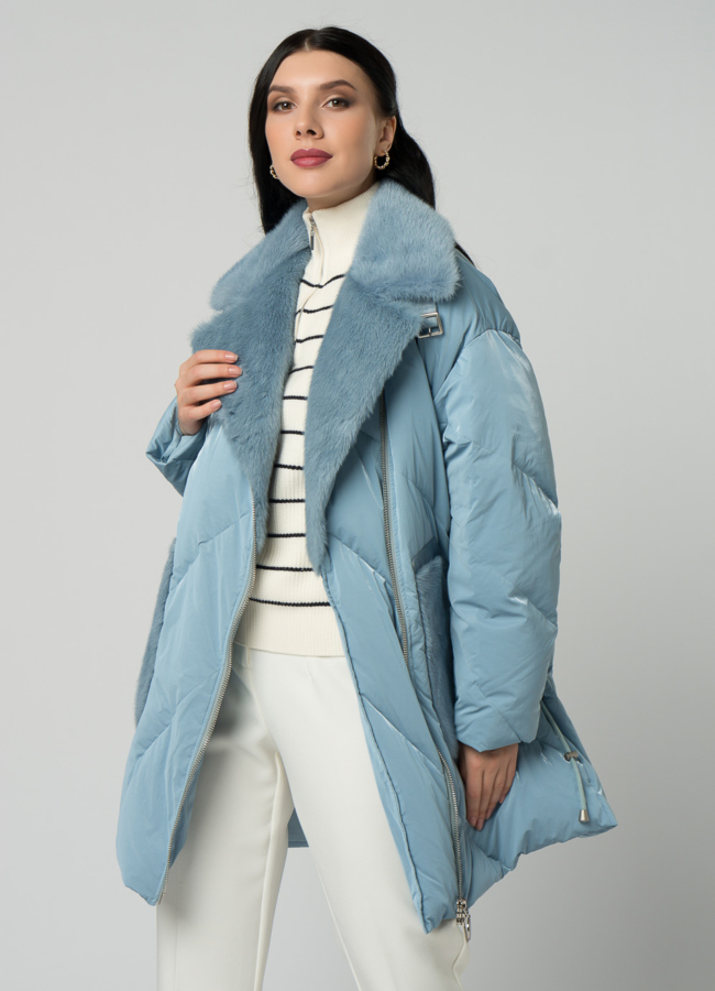 Женский пуховик голубого цвета с отделкой из норки модель № 21861 универмаг малина