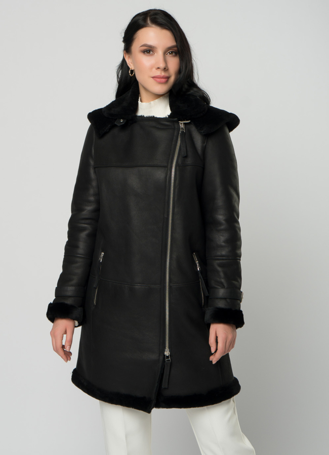 Дубленка из натурального меха с капюшоном модель № 72987 универмаг малина