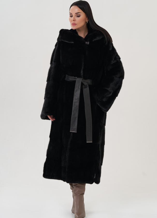 Шуба из норки с капюшоном  модель № 26049 универмаг малина