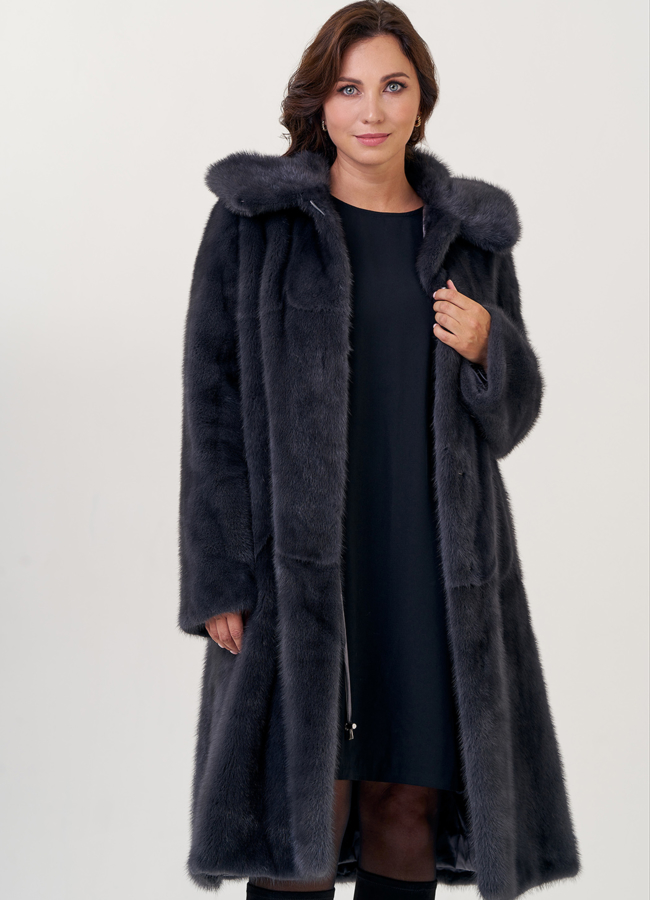 Удлиненная классическая шуба с капюшоном в цвете графит модель № 23166 универмаг малина