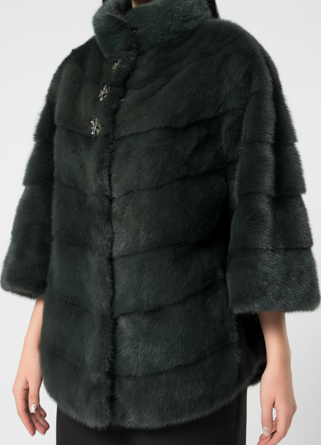 Короткая шуба из норки зеленого цвета модель № 1503 в рассрочку