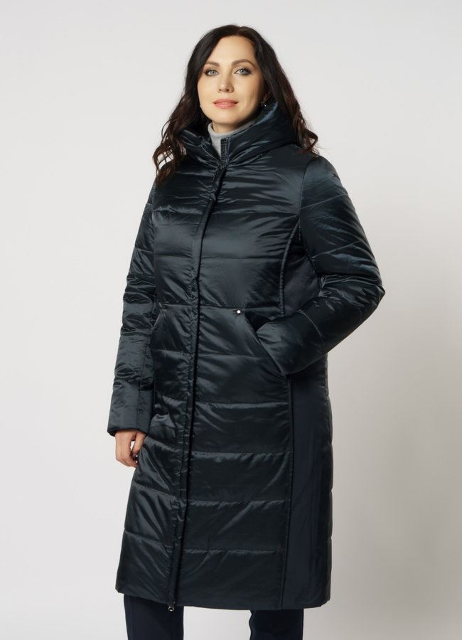 Пуховик синего цвета с капюшоном на молнии  модель № 238 меха малина