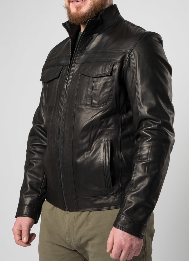 Кожаная куртка черного цвета модель № 05 в рассрочку