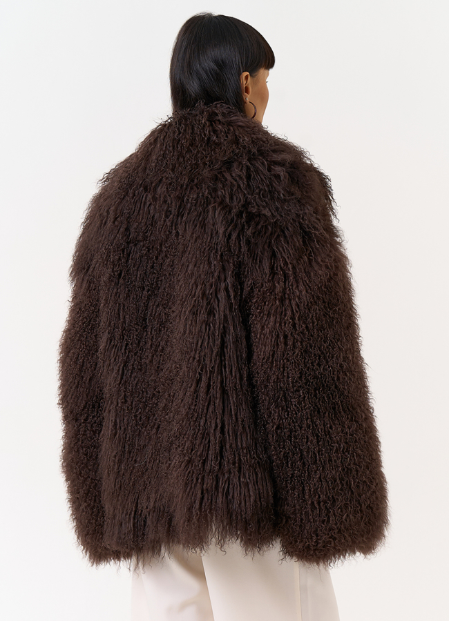 Женская шуба из меха ламы модель № 30635 в кредит Женская шуба из меха ламы модель № 30635 в кредит