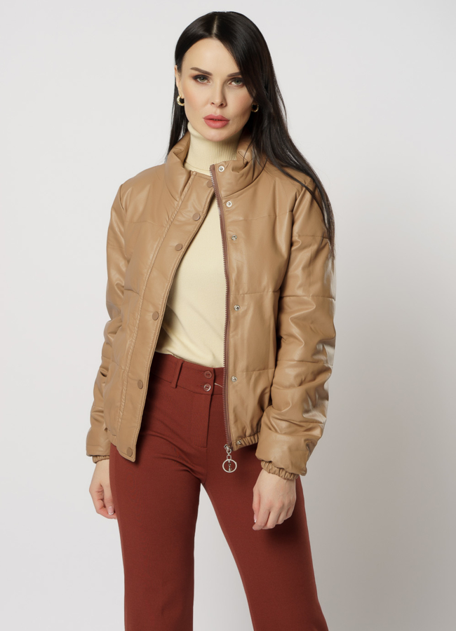 Утепленная куртка из эко кожи бежевого цвета модель № 20779 универмаг малина